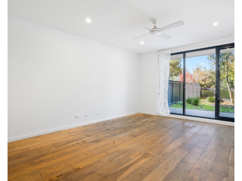 42 Zenith Rise, Bundoora VIC 3083
