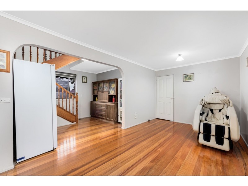 4 Gloaming Court, Mill Park VIC 3082