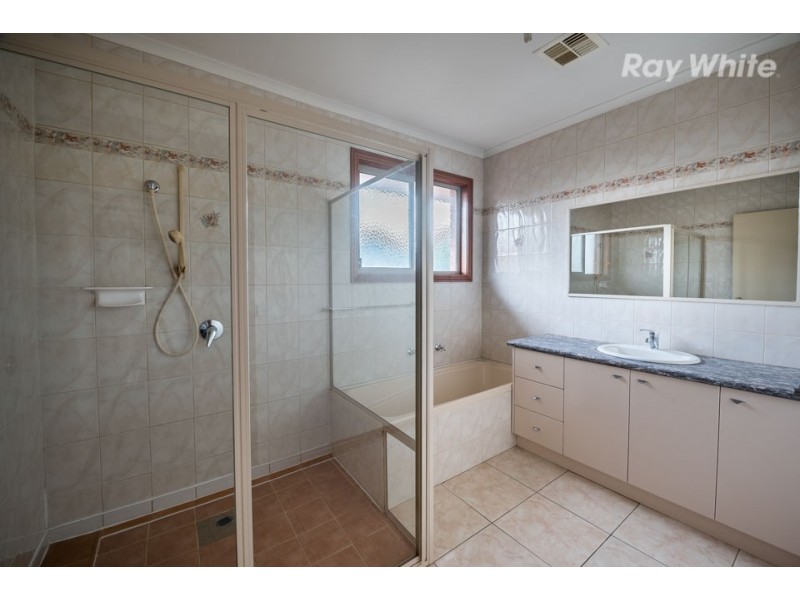 3 Spotted Gum Crescent, Bundoora VIC 3083