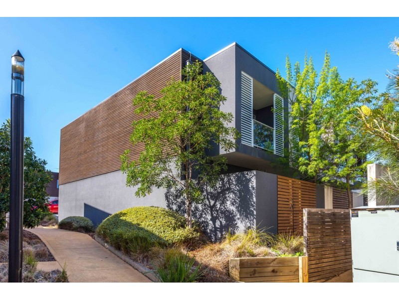 7 Poinsettia Court, Bundoora VIC 3083