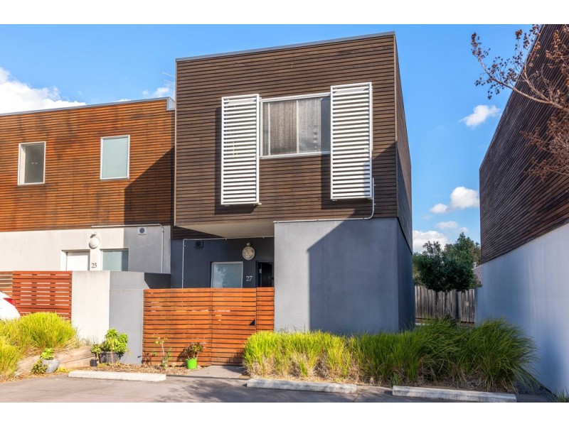 27 Waxflower Crescent, Bundoora VIC 3083