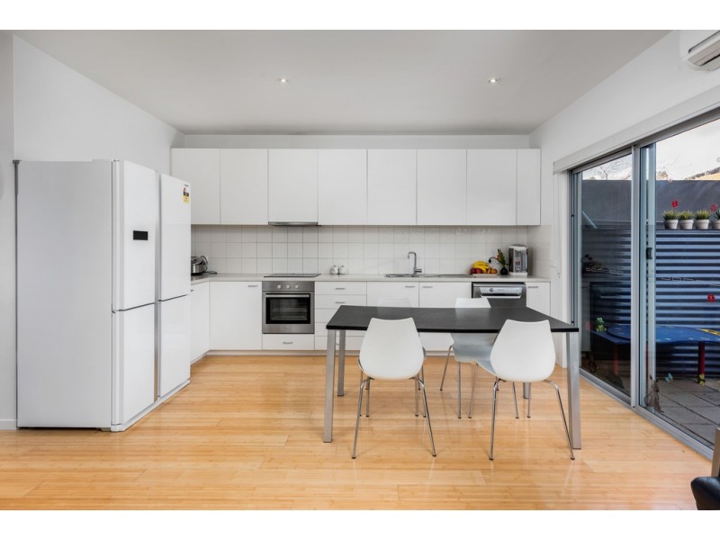 27 Waxflower Crescent, Bundoora VIC 3083