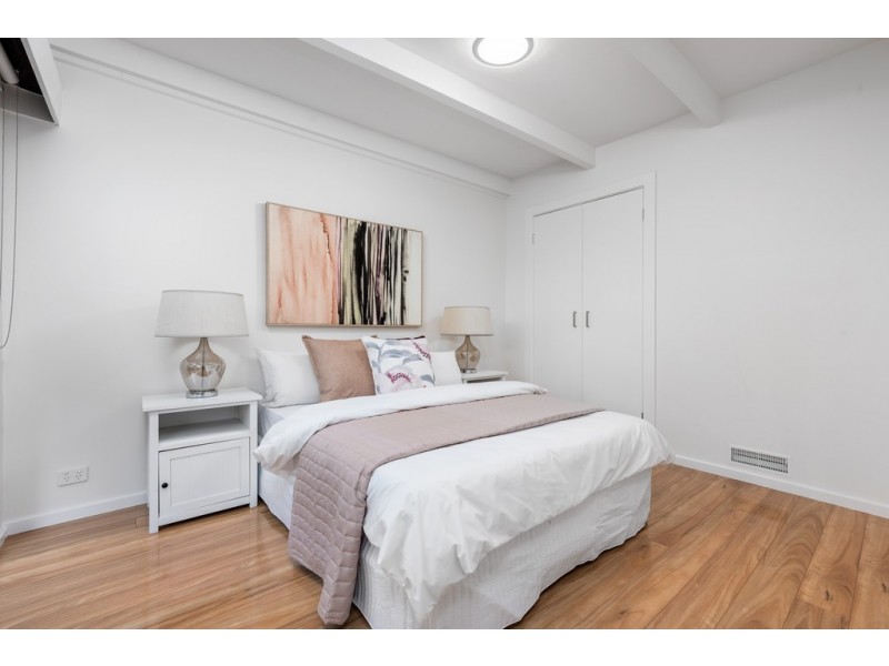 22 Busst Drive, Watsonia North VIC 3087