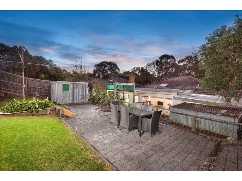 22 Busst Drive, Watsonia North VIC 3087