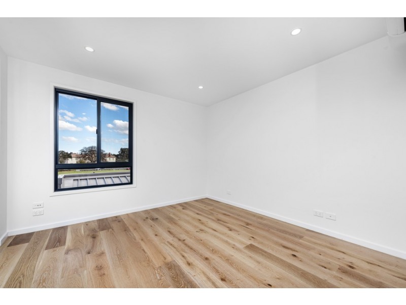 18 Nova Circuit, Bundoora VIC 3083