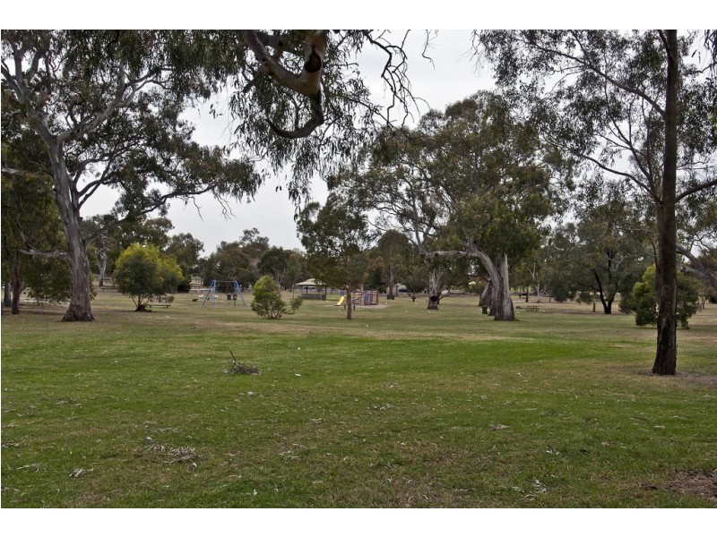 18 Nova Circuit, Bundoora VIC 3083