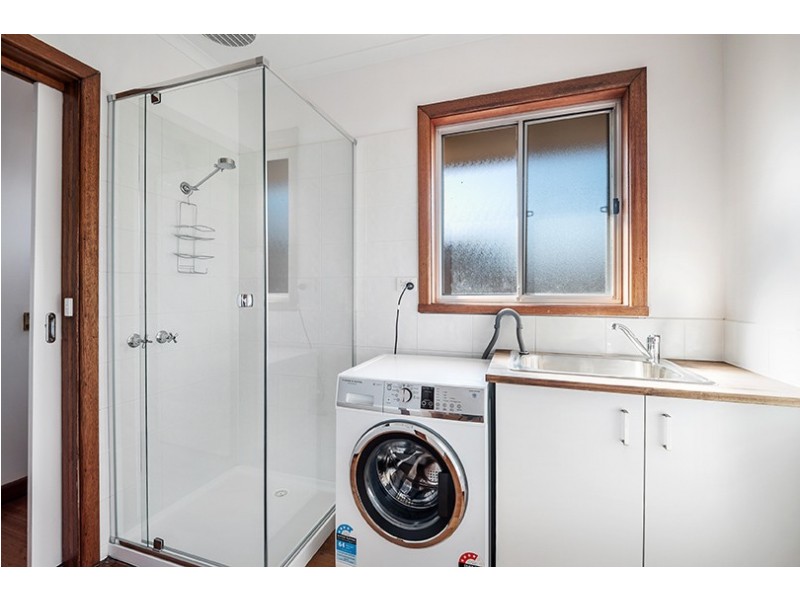 2 Clunes Street, Kingsbury VIC 3083