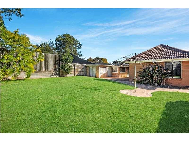 2 Clunes Street, Kingsbury VIC 3083