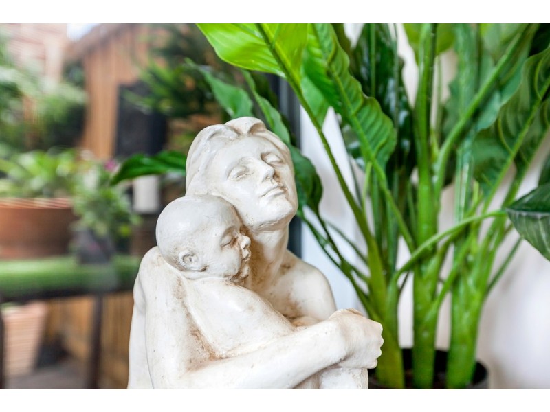 2/18 Maryborough Avenue, Kingsbury VIC 3083