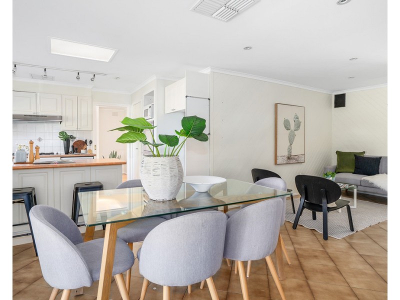 14 Blackman Avenue, Mill Park VIC 3082