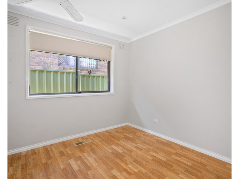 14 Blackman Avenue, Mill Park VIC 3082