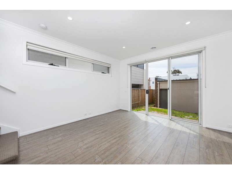 100 Camera Walk, Coburg North VIC 3058