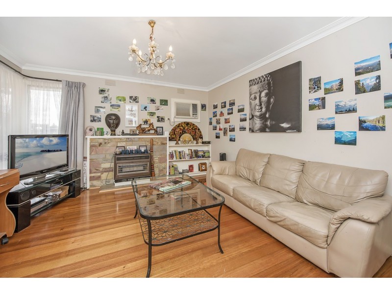 9 St Johns Court, Reservoir VIC 3073