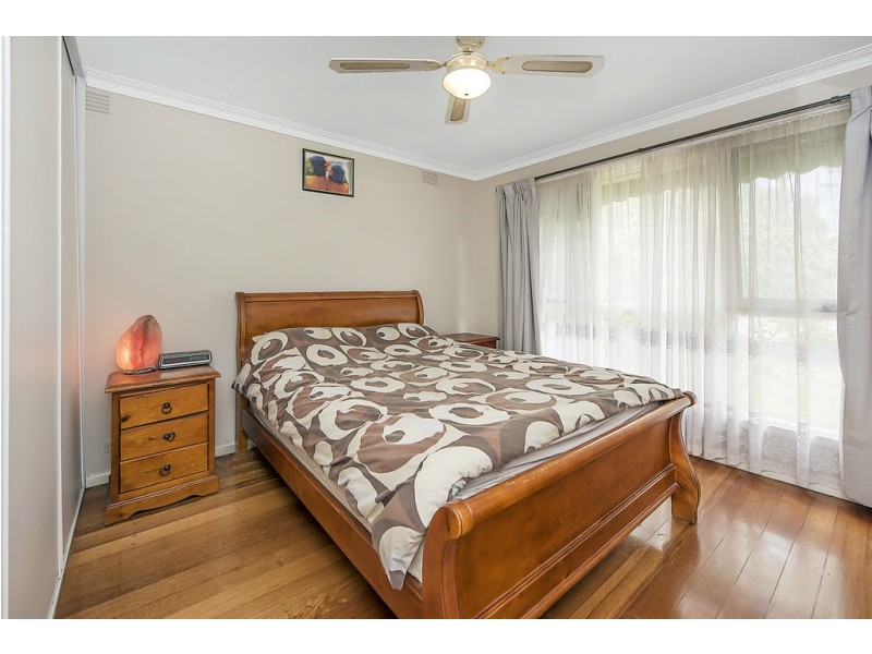 9 St Johns Court, Reservoir VIC 3073