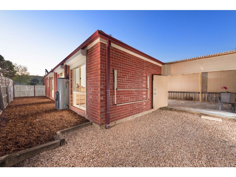 12 Nivea Terrace, South Morang VIC 3752
