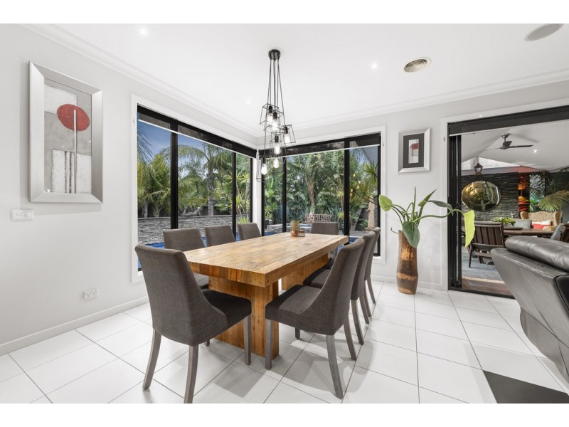 12 Grand Avenue, Macleod VIC 3085