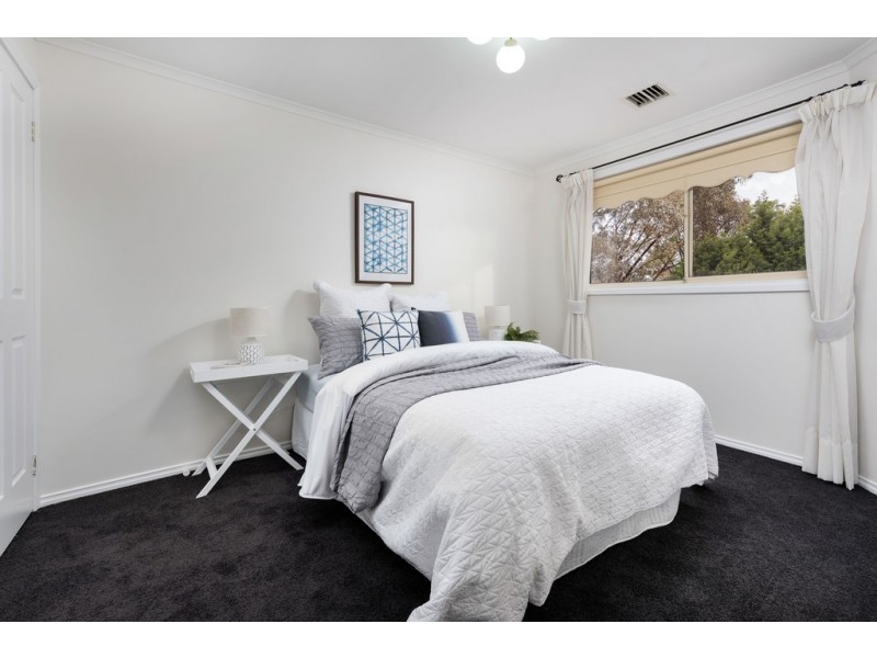 11 Timberglades Drive, Bundoora VIC 3083