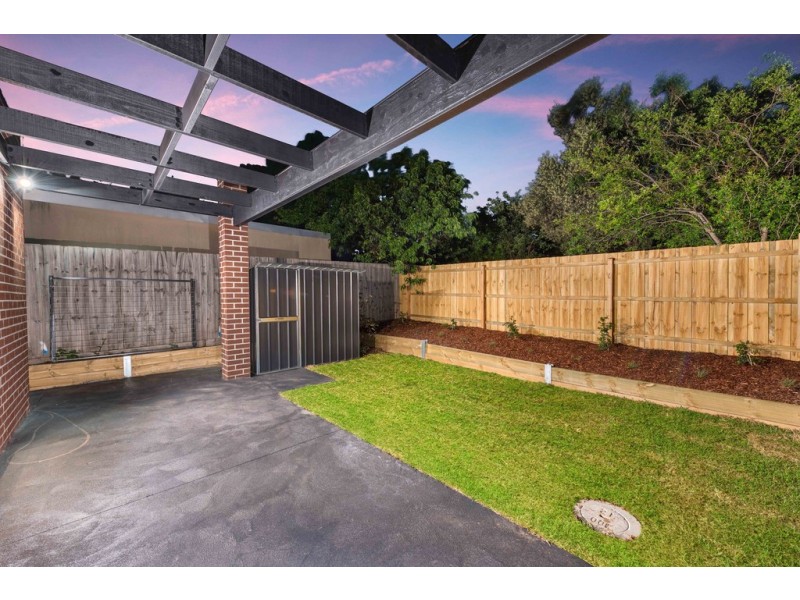 2/34 Collins Street, Heidelberg Heights VIC 3081