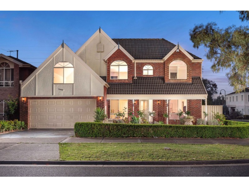 18 Sugar Gum Drive, Bundoora VIC 3083
