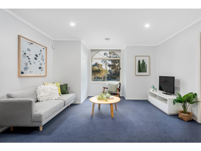 18 Sugar Gum Drive, Bundoora VIC 3083