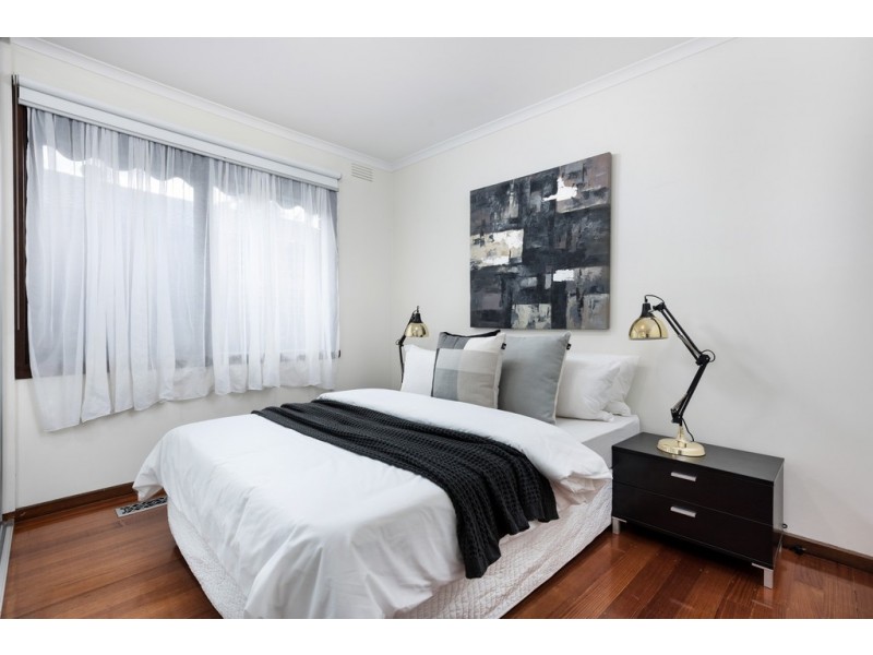 76 Mill Park Drive, Mill Park VIC 3082