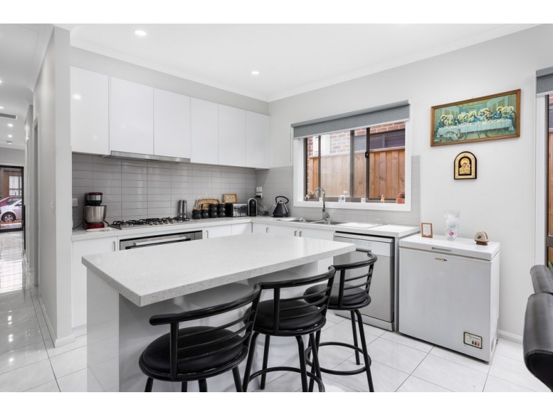 6 Wrexham Road, Wollert VIC 3750