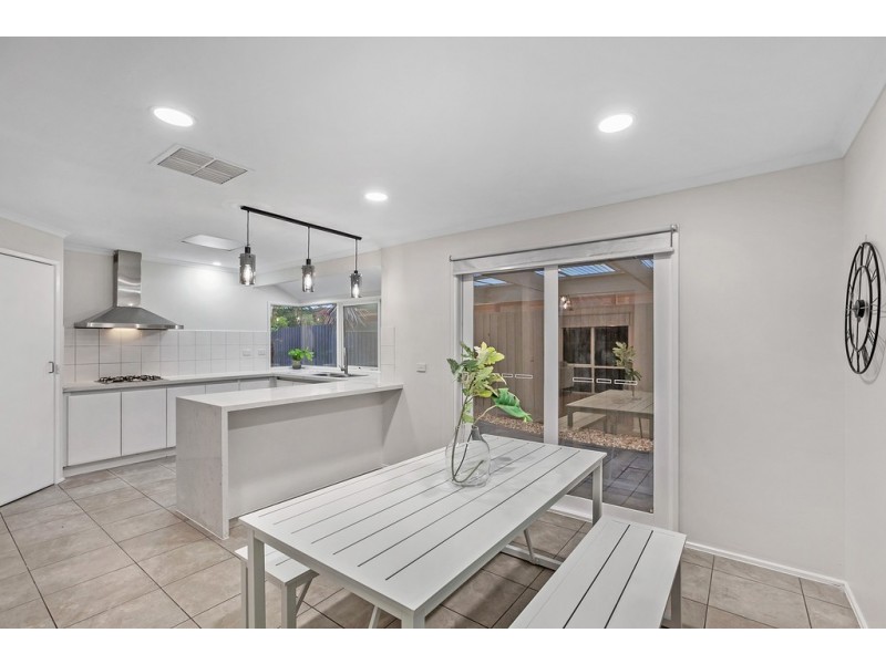 150 Centenary Drive, Mill Park VIC 3082