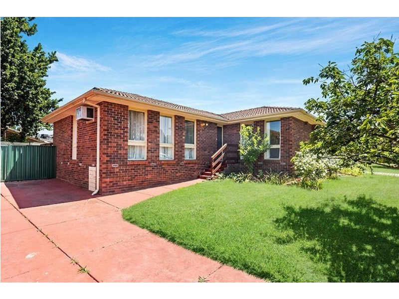 9 Blackman Avenue, Mill Park VIC 3082