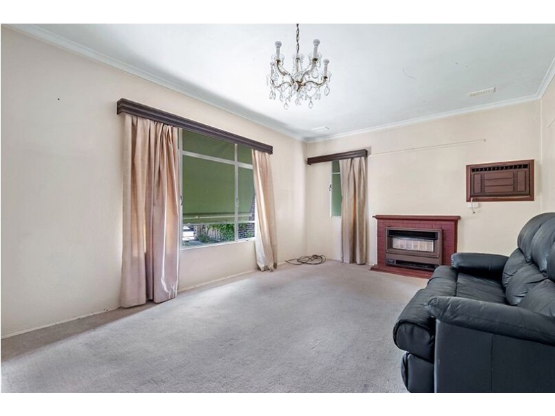 15 Nisbett Street, Reservoir VIC 3073