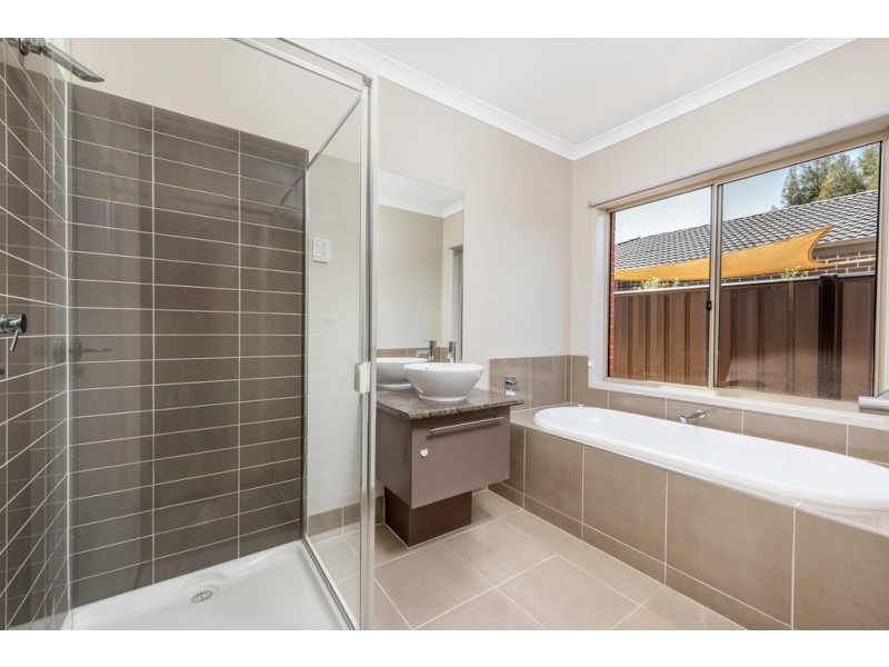 3 Craigmoor Crescent, Mernda VIC 3754