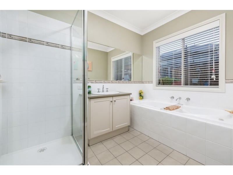 61 Riverdale Boulevard, Mernda VIC 3754