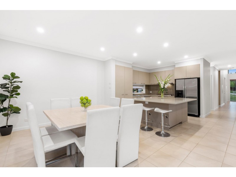 1 Cahir Close, Macleod VIC 3085