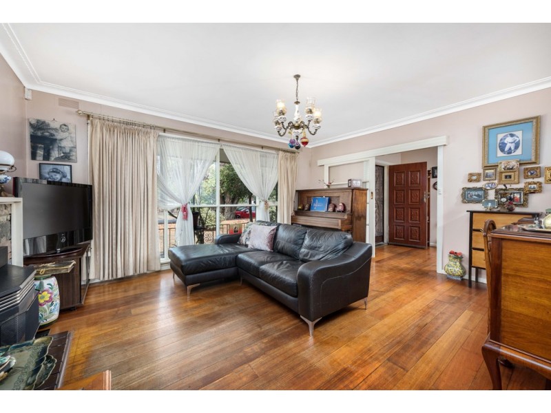 126 The Fairway, Kingsbury VIC 3083