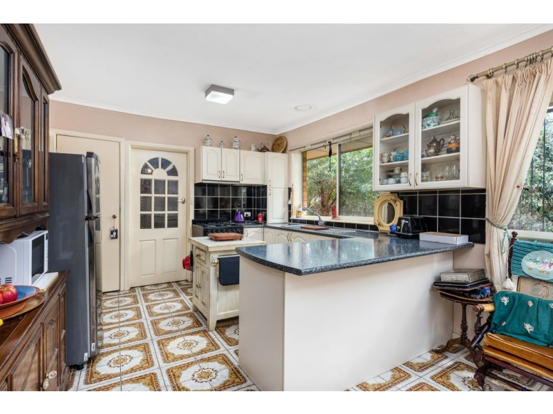 126 The Fairway, Kingsbury VIC 3083