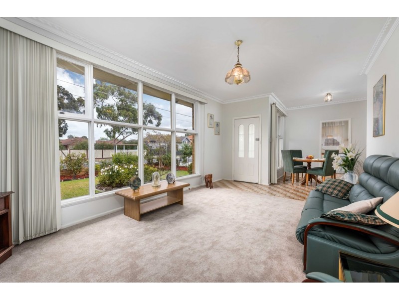 156 Dunne Street, Kingsbury VIC 3083