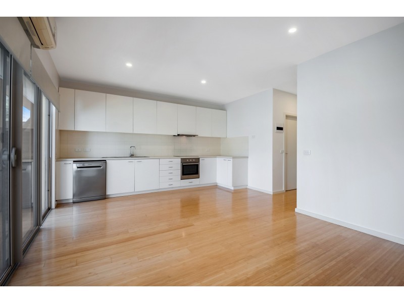 37 Waxflower Crescent, Bundoora VIC 3083