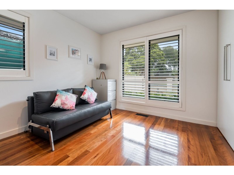 94 Winter Crescent, Reservoir VIC 3073