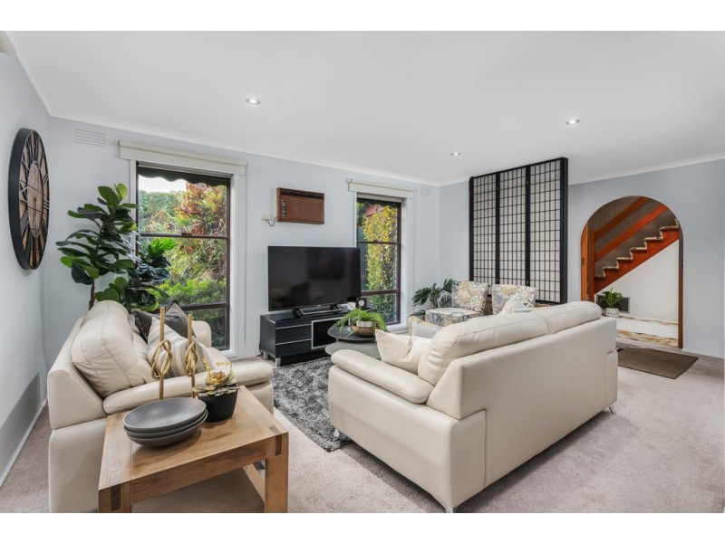 34 Donach Crescent, Bundoora VIC 3083