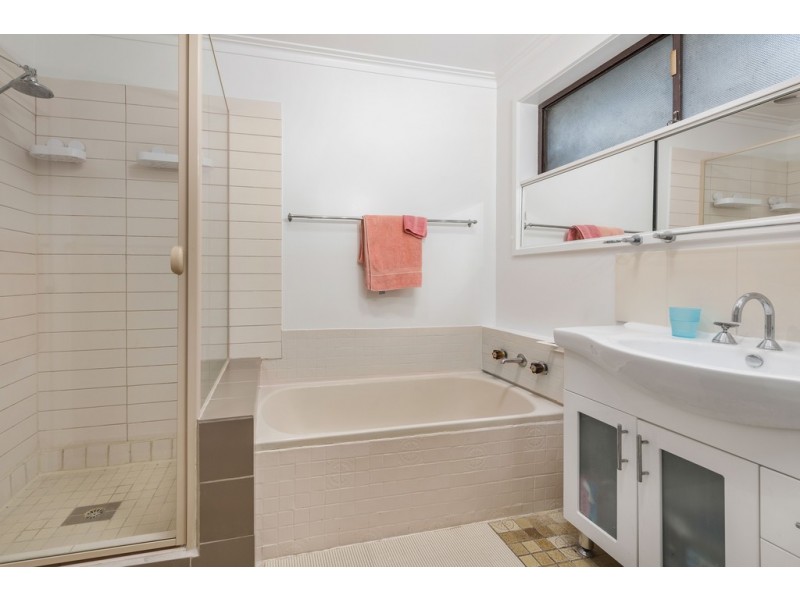 34 Donach Crescent, Bundoora VIC 3083