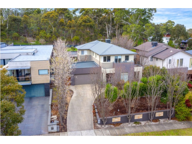 8 Gresswell Road, Macleod VIC 3085