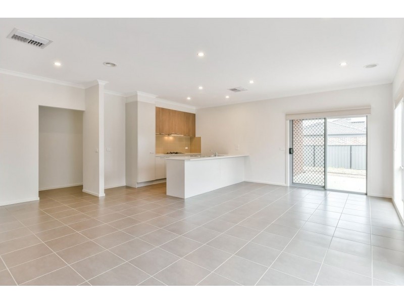 56 Vestley Drive, Doreen VIC 3754