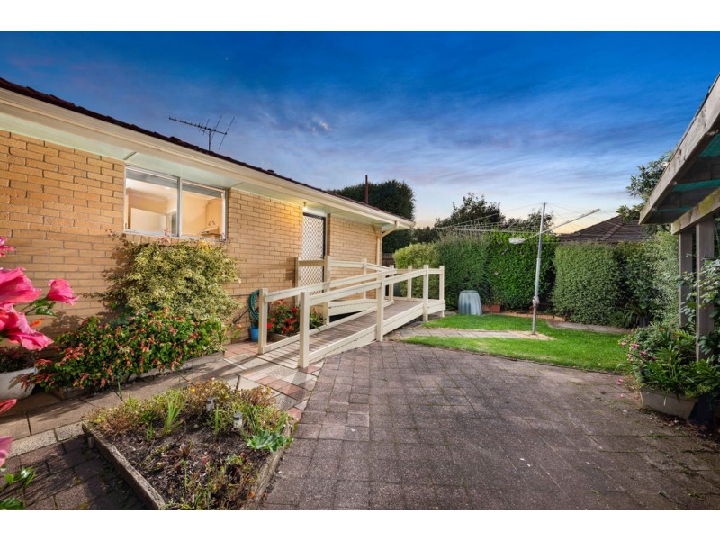 22 Wallara Crescent, Bundoora VIC 3083