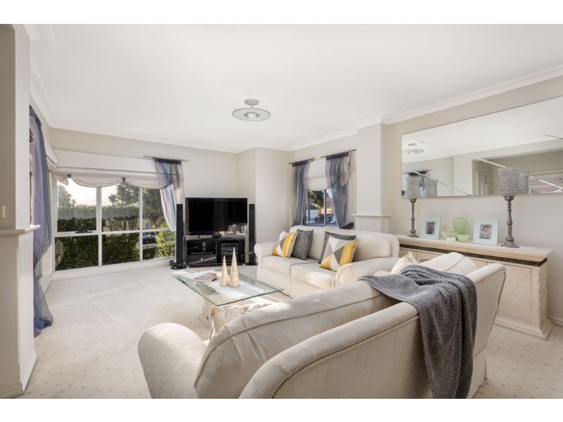 32 Maculata Grove, Bundoora VIC 3083