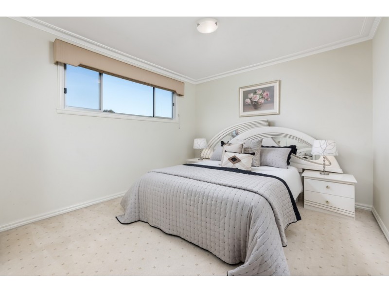 32 Maculata Grove, Bundoora VIC 3083