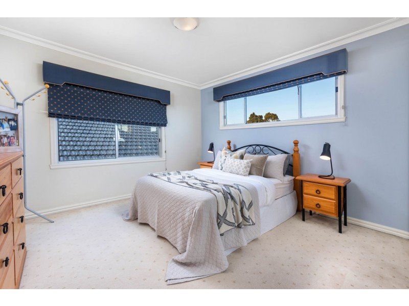 32 Maculata Grove, Bundoora VIC 3083