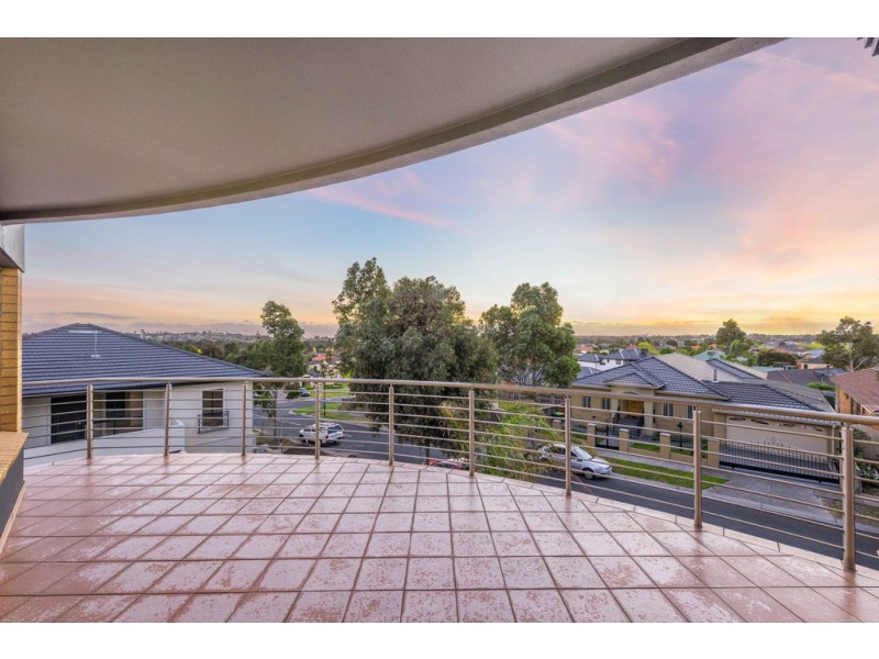 32 Maculata Grove, Bundoora VIC 3083