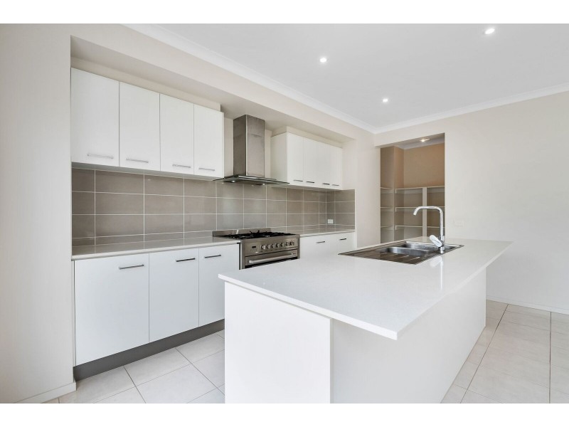 4 Gurrborra Way, Bundoora VIC 3083