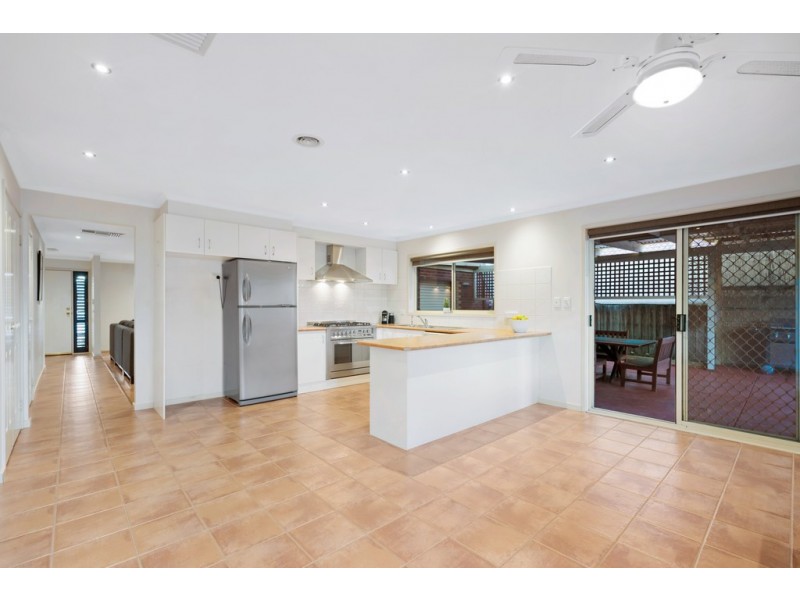 10 Larkspur Close, Epping VIC 3076