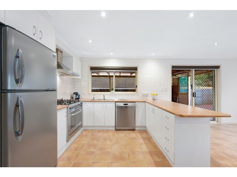 10 Larkspur Close, Epping VIC 3076