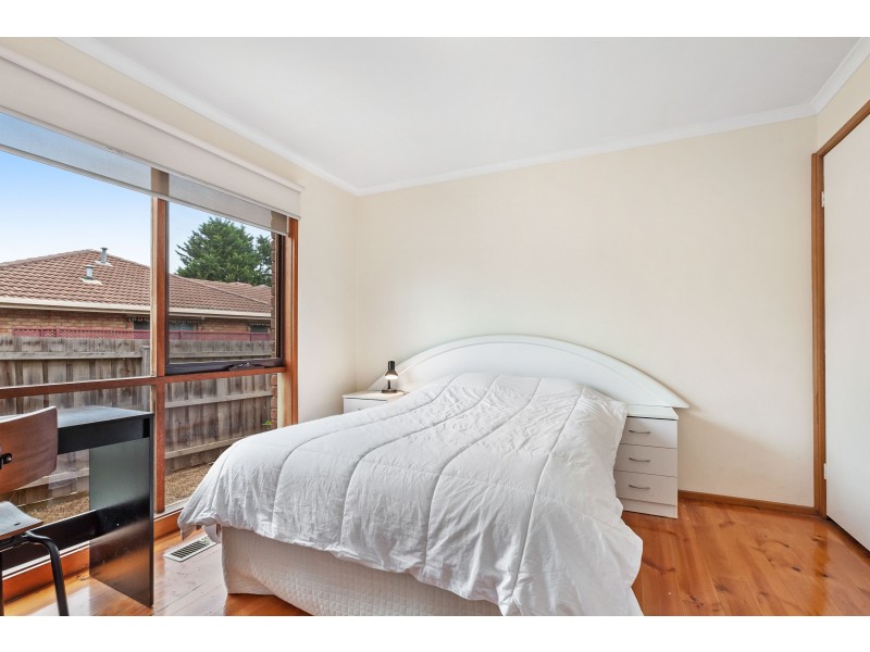 5 Aster Court, Mill Park VIC 3082